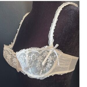 VTG Chantelle French Demi Ivory Lace 36B Bra Embroidered Flowers Ribbon Bows